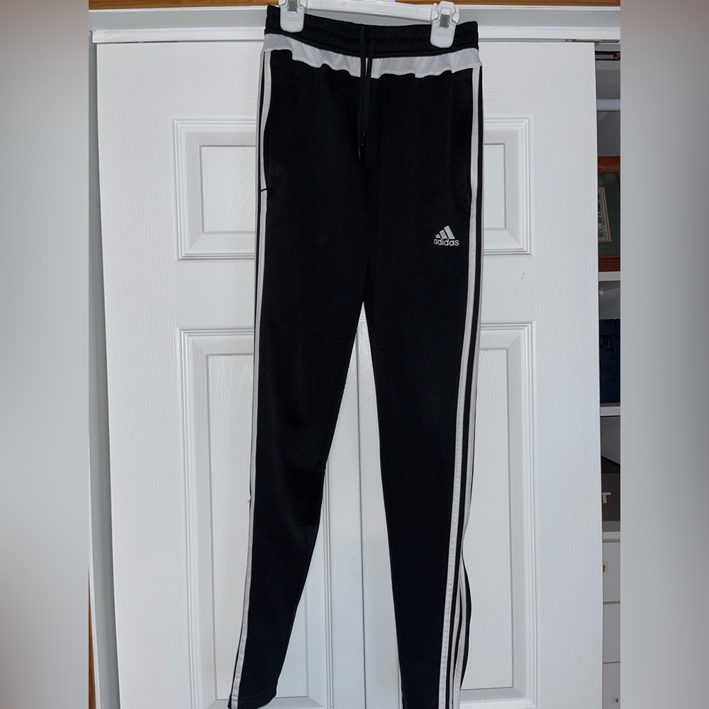 Adidas joggers